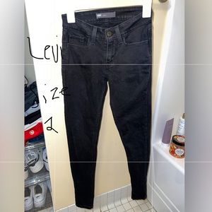 Black Levi skinny jeans
